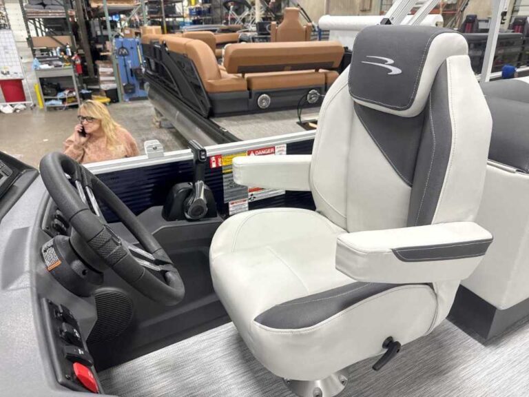 2026 Bennington 22SSR - SPECIAL PACKAGE US-ETWS0127L526 [photo 15]